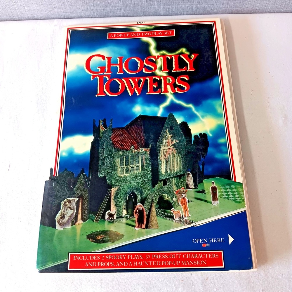 Ghostly Towers A Pop-up and Two Play Set Lis Marks 1986 Vintage Horror Book NEW